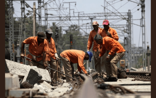 Central Railway to cancel 930 local trains between May 31 and June 2 in Mumbai, Thane